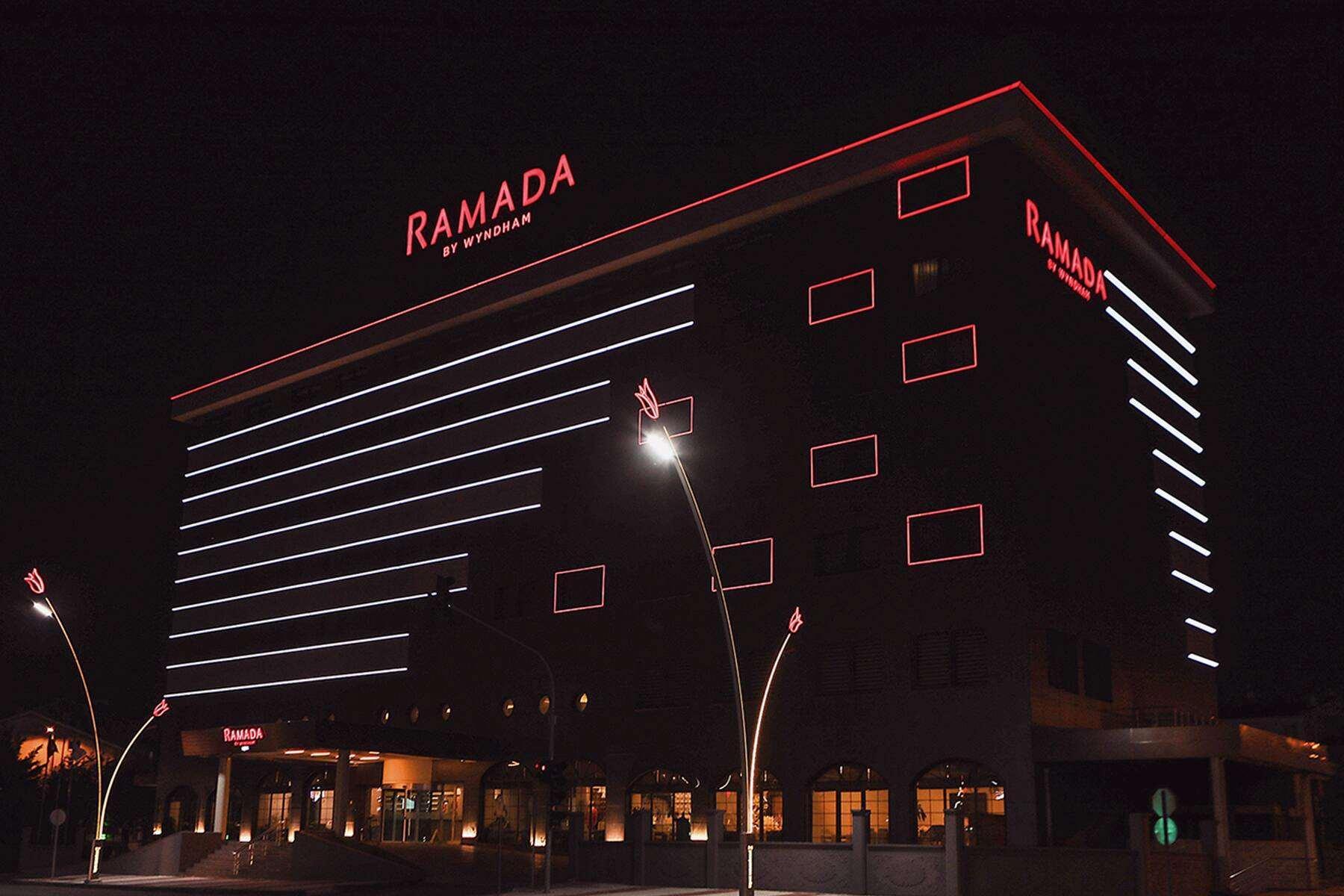 Ramada Usak Hotel Exterior photo