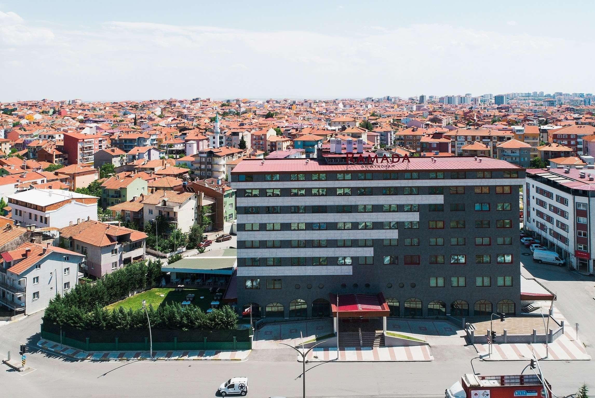 Ramada Usak Hotel Exterior photo