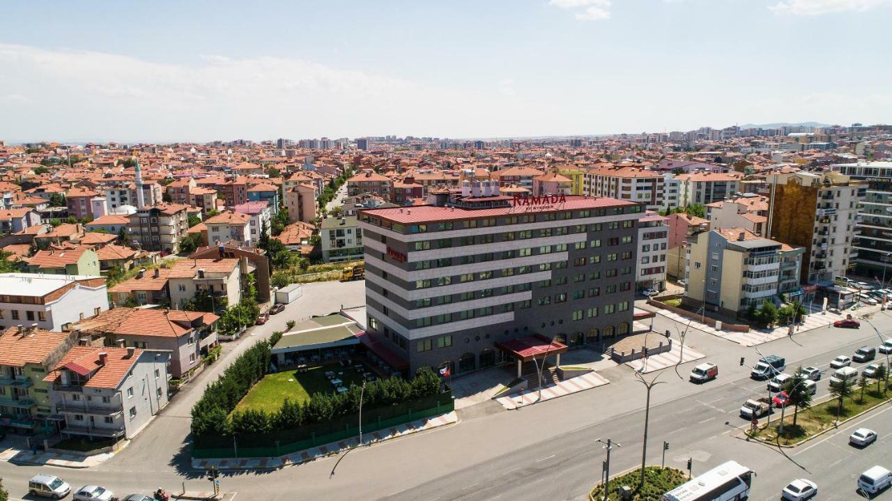 Ramada Usak Hotel Exterior photo